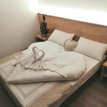 Le 4 Stagioni Hotell Cavedago Eksteriør bilde