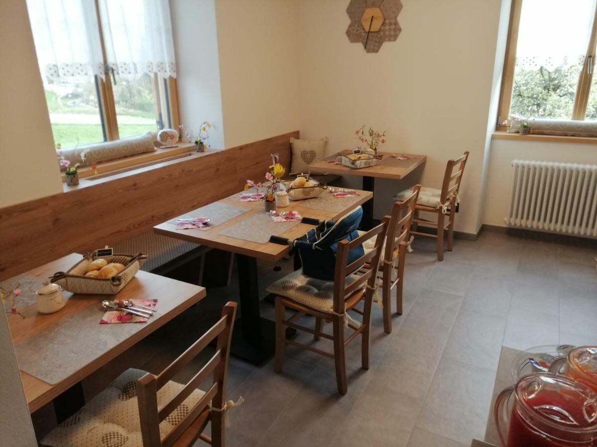 Le 4 Stagioni Hotell Cavedago Eksteriør bilde